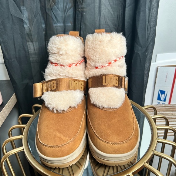 UGG Shoes - UGG Classic Weather Hikers